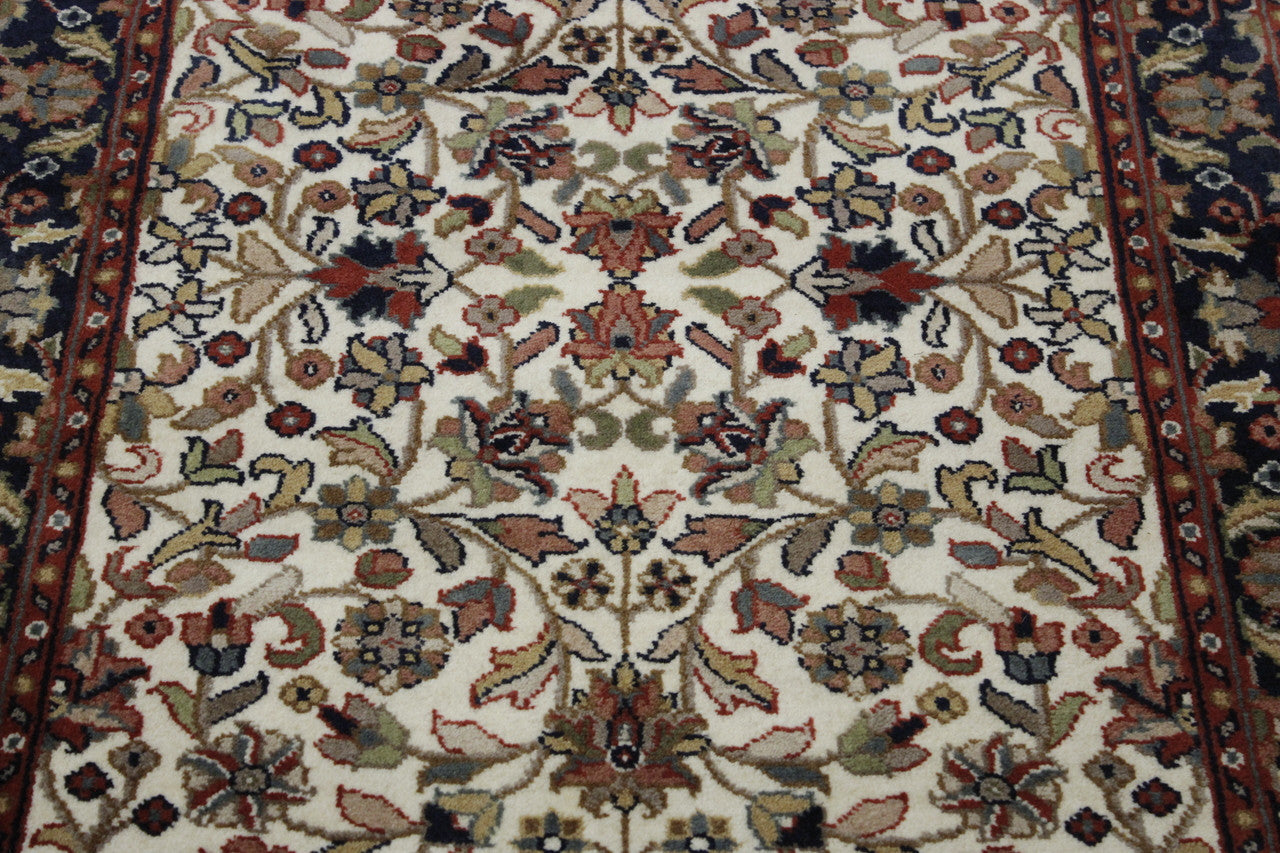 Traditional Fine Mashad rug border detail