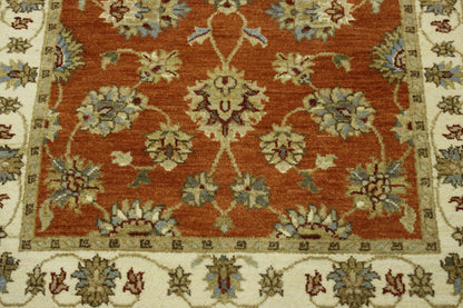 Oushak Agra Chobi rug corner detail