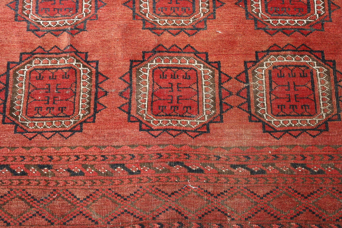Back of Traditional Antique Bokhara Good Condition hand-knotted rug