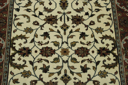 Traditional Indo Mahal rug corner detail