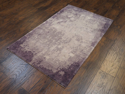 Abstract pattern detail, gray rug