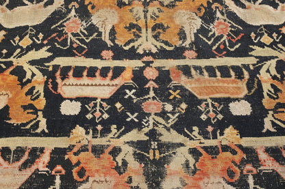 Traditional Antique Tabriz Lowpile Worn Fair Condition rug border detail