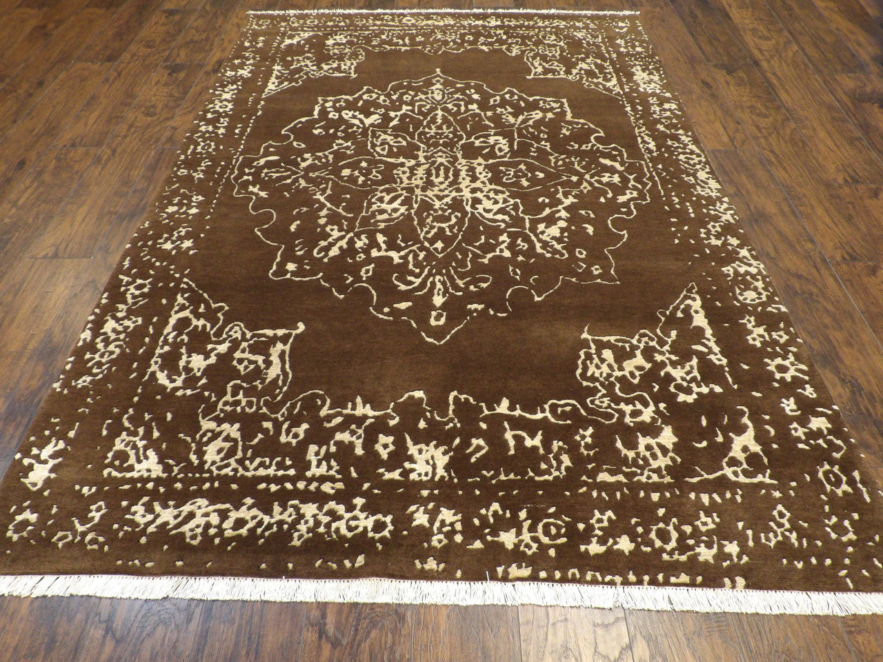 Close-up of high-low pile texture on Broken Heriz rug