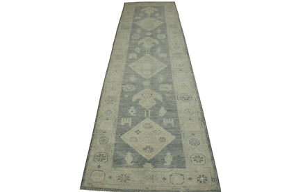 Oushak Wash Chobi rug border detail