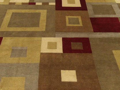 Modern Geometrical Design rug border detail