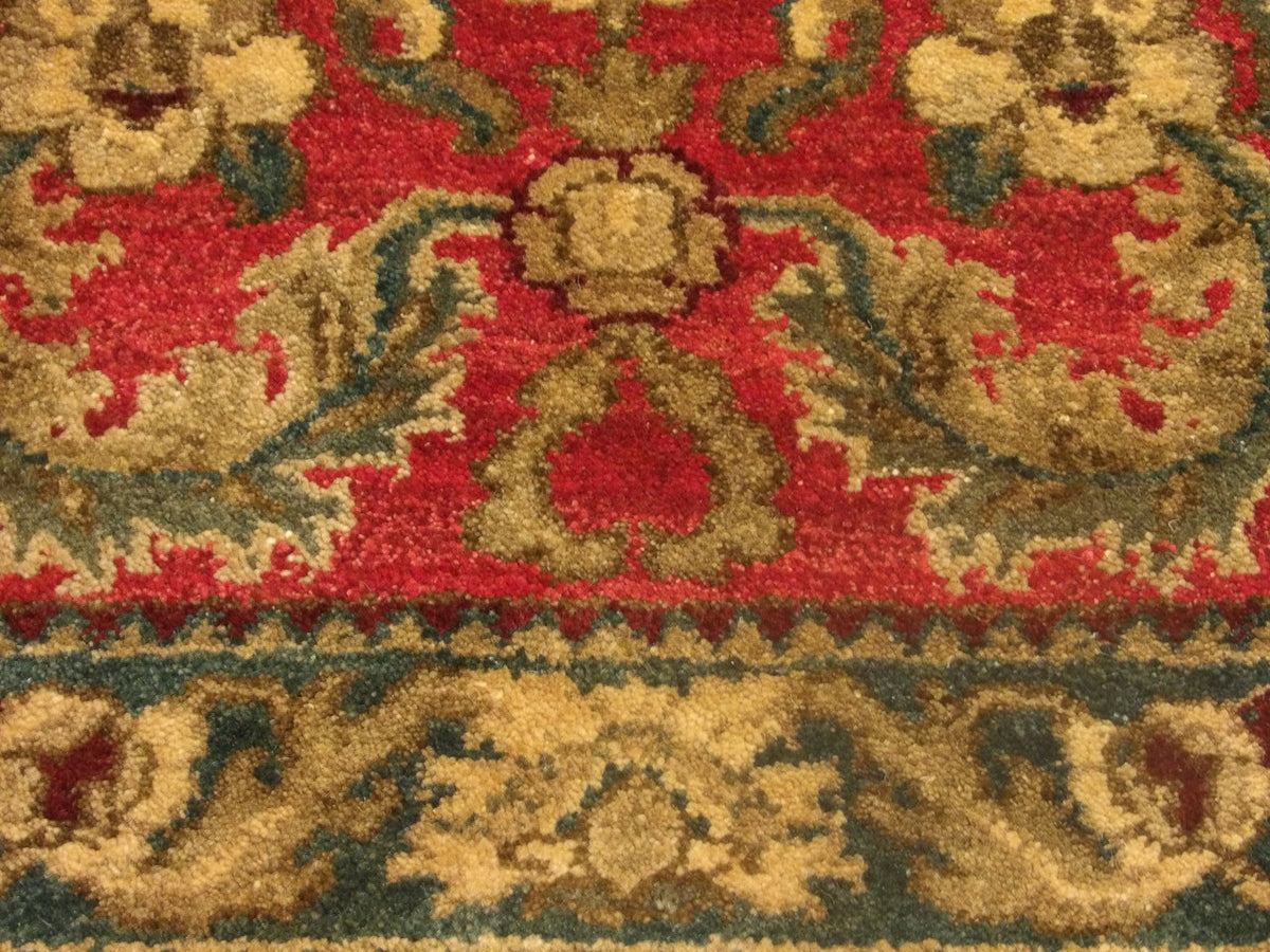 Jaipur Kashan Antique Wash rug border detail