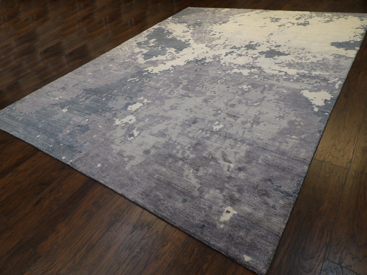 Blue ocean design rug in a modern room setting