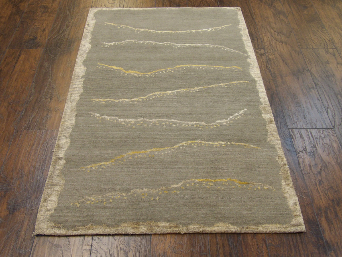 Modern rug corner detail