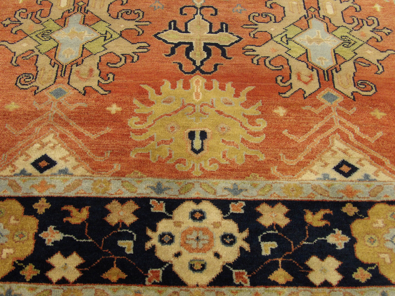Fine Sherapi Ziegler Natural Dye rug border detail