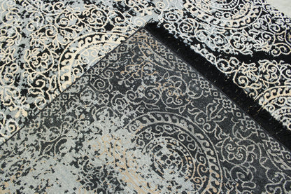 Back of Transitional Broken Design hand-knotted rug