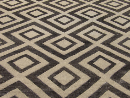 Back of Modern Abstract Diamond Design hand-knotted rug