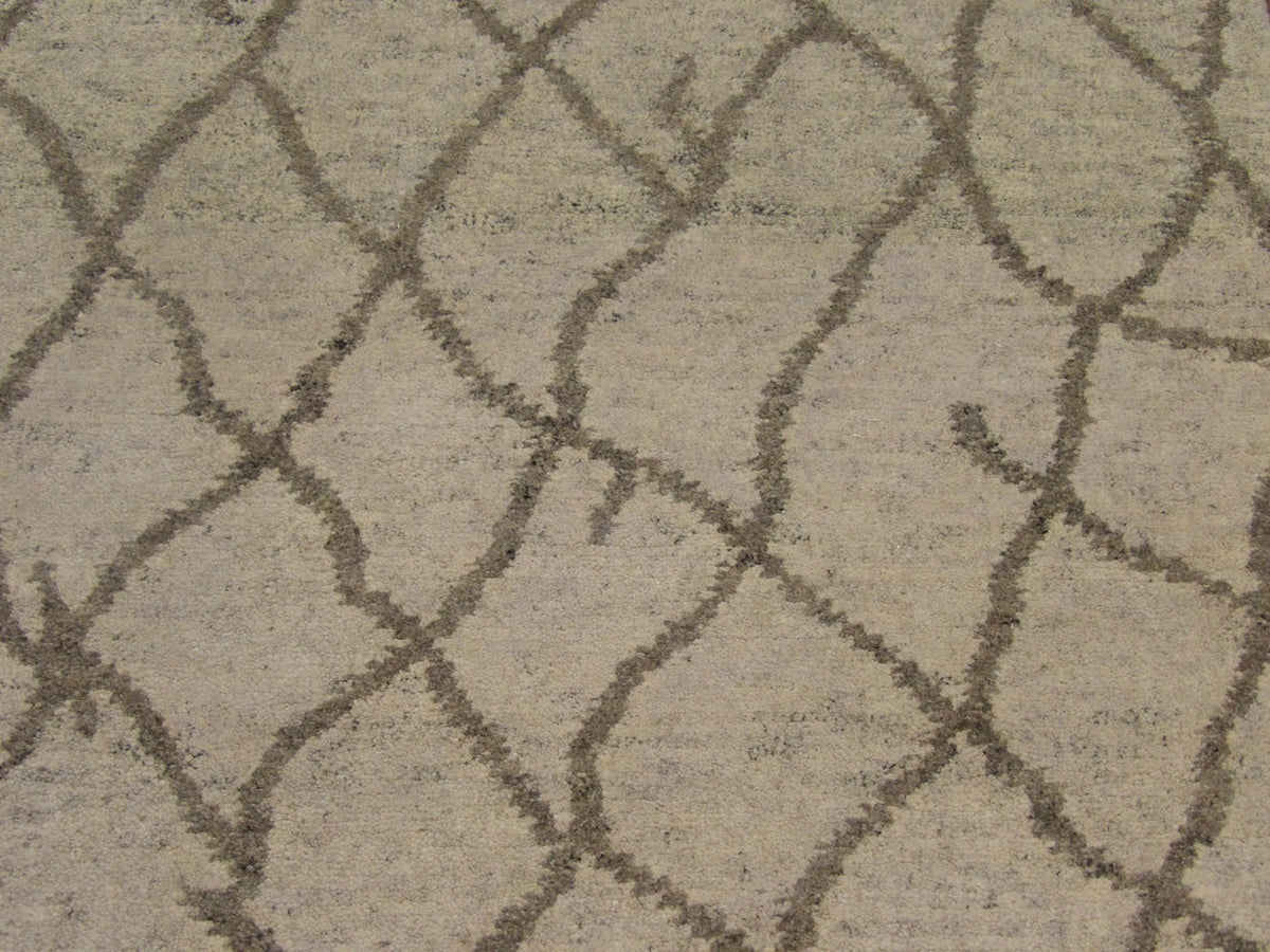 Moroccan Tibetan Weave Design rug border detail