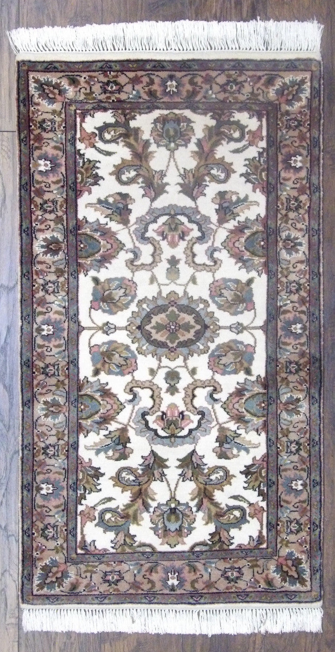 Fine Persian Kashan hand-knotted wool rug in Beige & Pink, full view