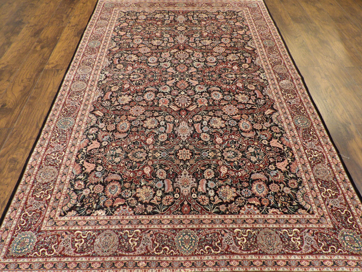 Kashan rug corner detail
