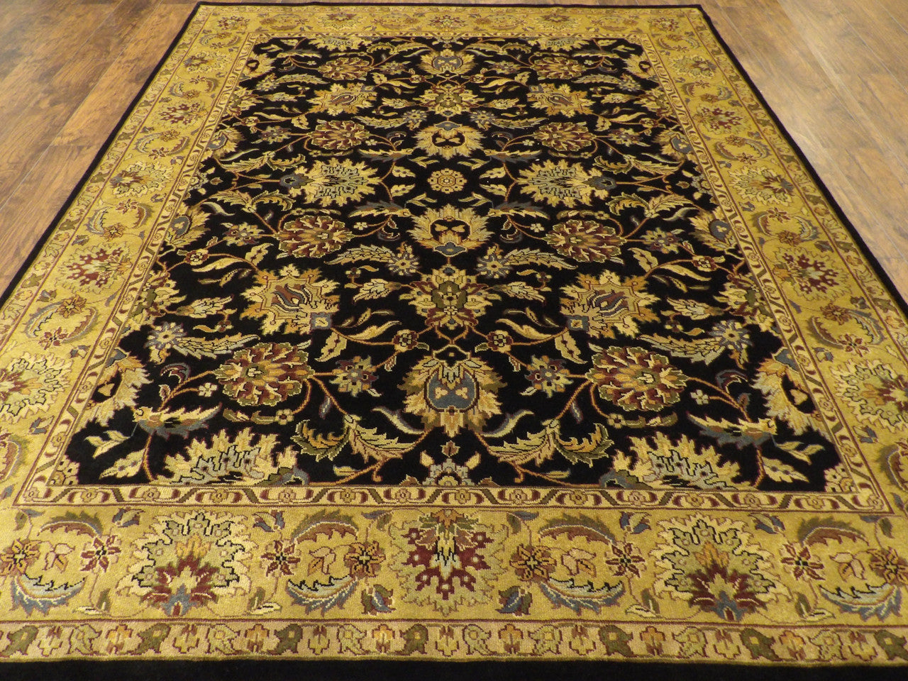 Jaipur Kashan Antique Wash rug corner detail