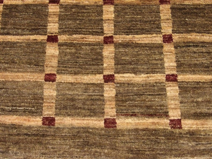 Modern Gabbeh rug border detail