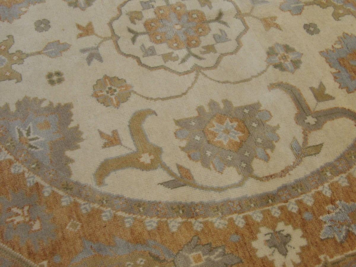 Turk Oushak Natural Dye rug border detail