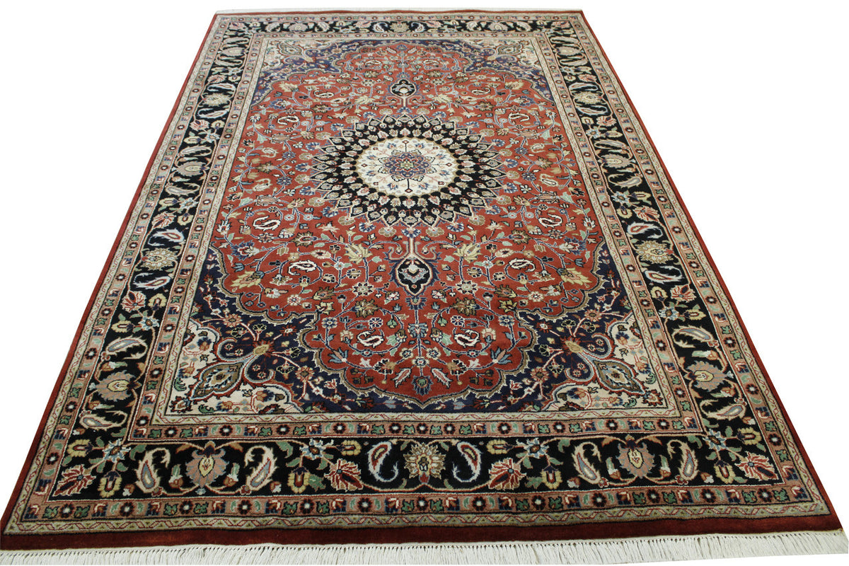 Traditional Fine Qum pattern detail