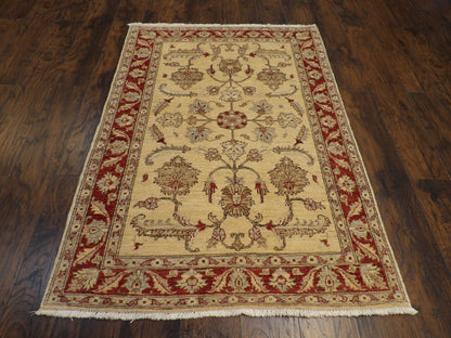 Close-up of wool pile, Beige & Red rug