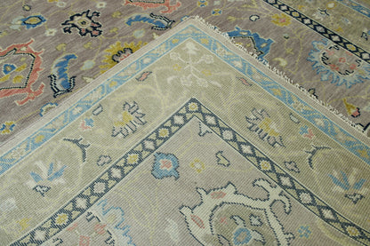 Oushak Colorful Ziegler pattern detail