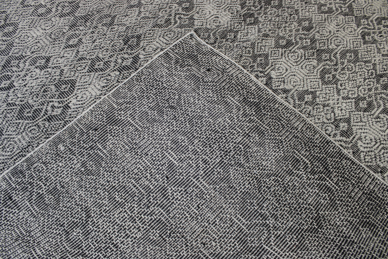 Transitional Flatweave Sumack rug corner detail