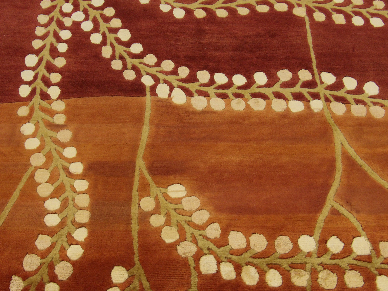 Tibetan Carved French Leaves Design rug border detail