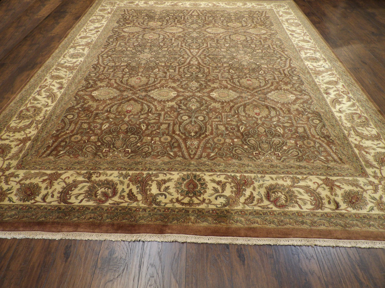 Mashad rug corner detail