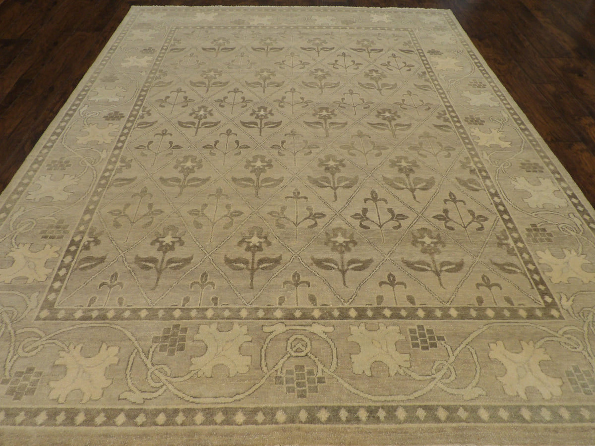 Close-up of wool pile, Gray & Beige rug
