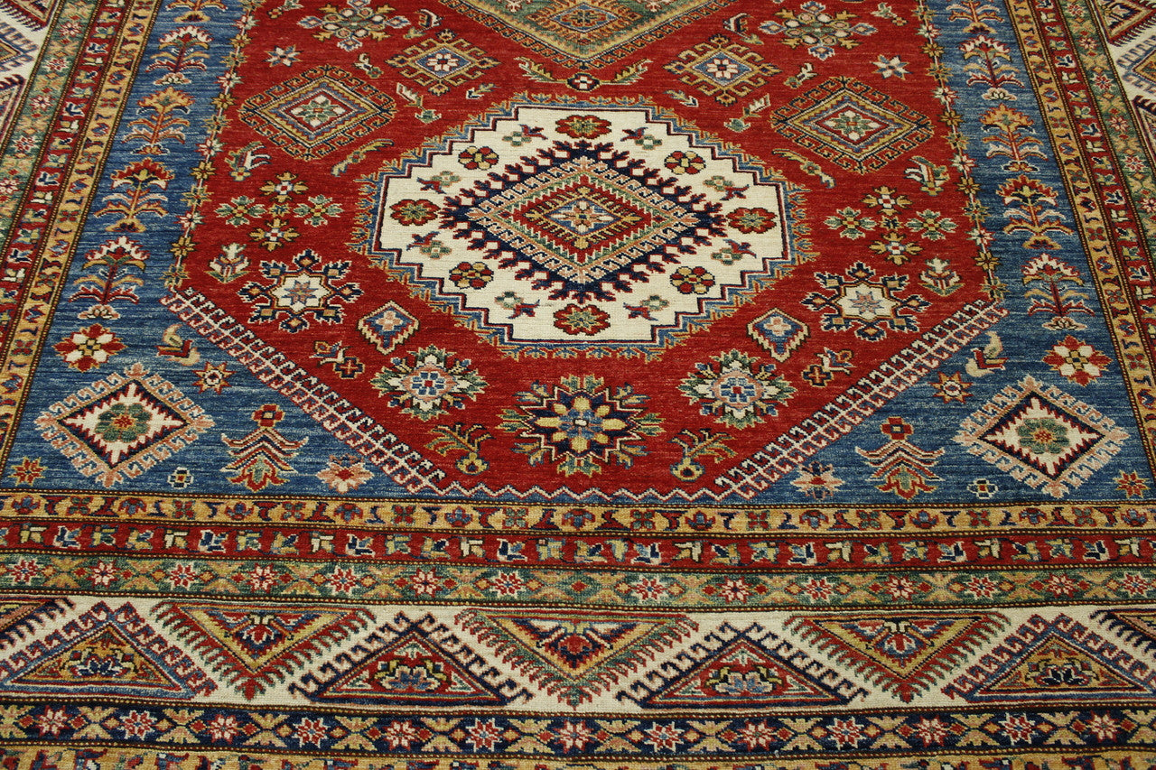 Tribal Super Kazak pattern detail