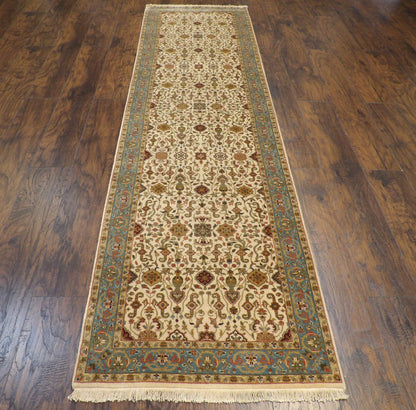 Close-up of wool pile, Beige & Teal rug