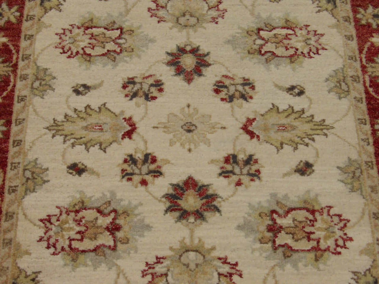 Chobie Oushak / Peshawar hand-knotted wool rug in Beige, 2'8" x 4'0", SKU w530