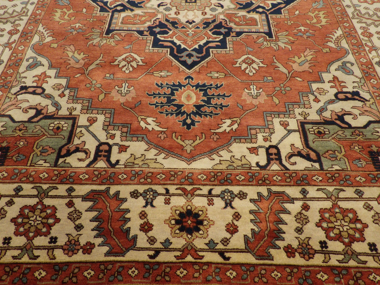 Fine Sherapi Natural Dye rug border detail