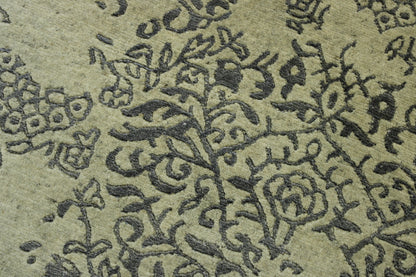 Transitional Abstract Broken Design rug border detail