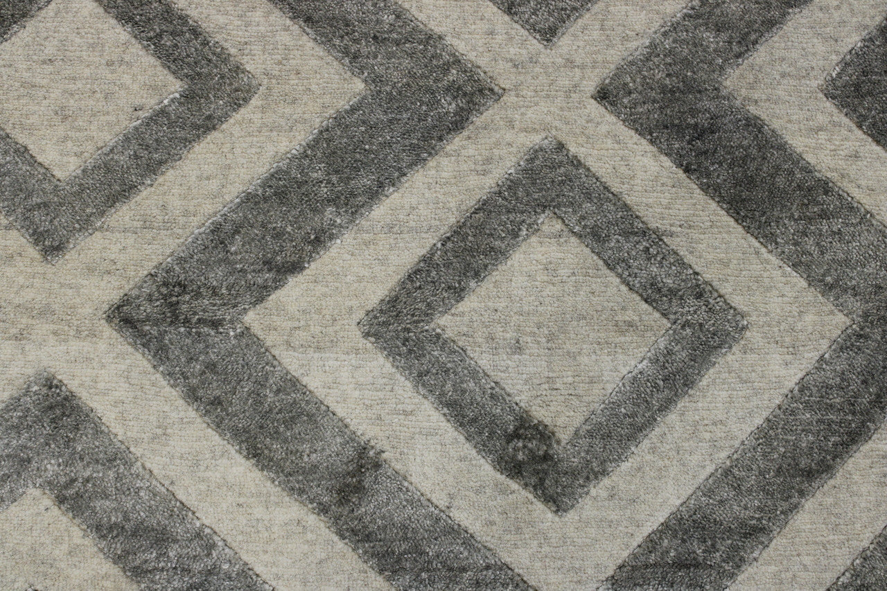 Modern Diamond Design rug corner detail