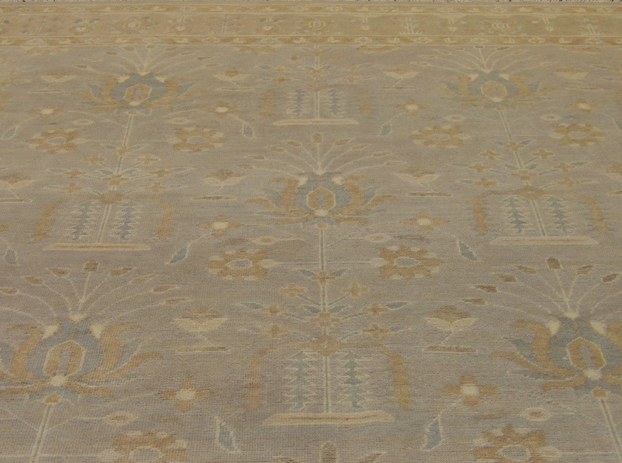 Oushak Chobie wool texture close-up, beige and gray