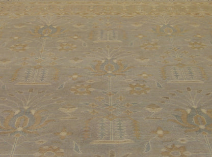 Oushak Chobie wool texture close-up, beige and gray