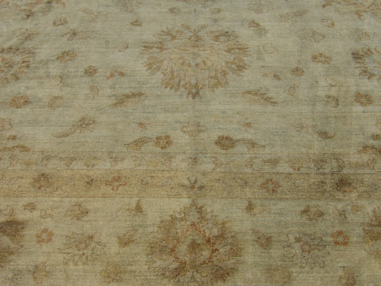 Chobi rug border detail