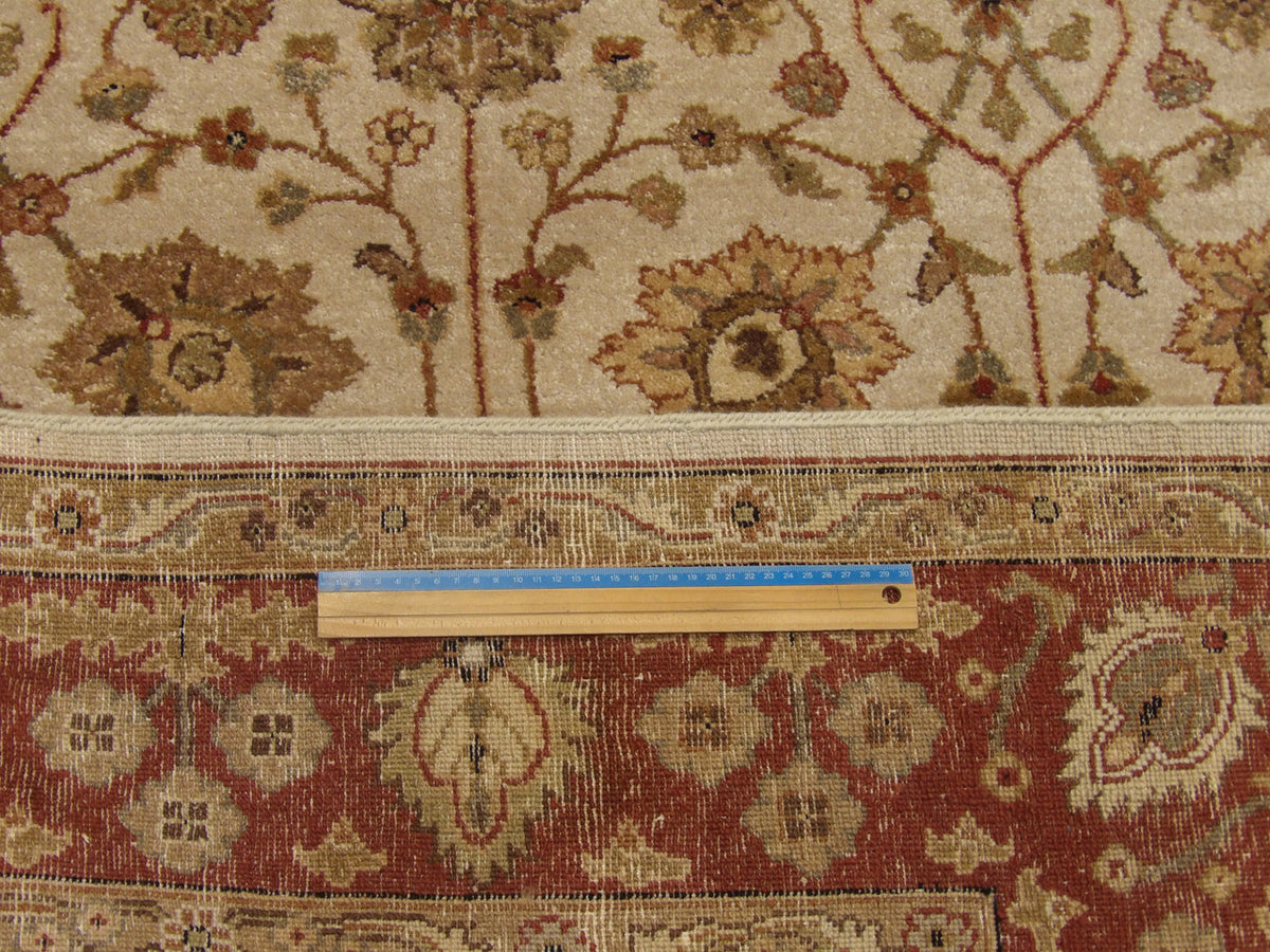 Chobie Antique hand-knotted wool rug in Beige, 6'0" x 9'0", SKU W919