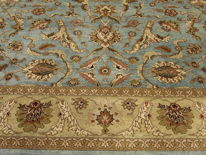Kashan rug border detail