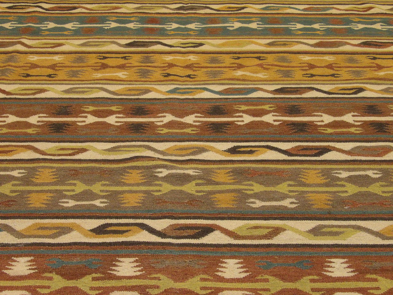 Back of coastal hand-knotted rug