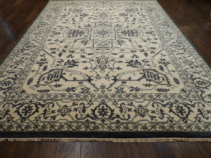 Heriz Oushak Natural Dye rug corner detail