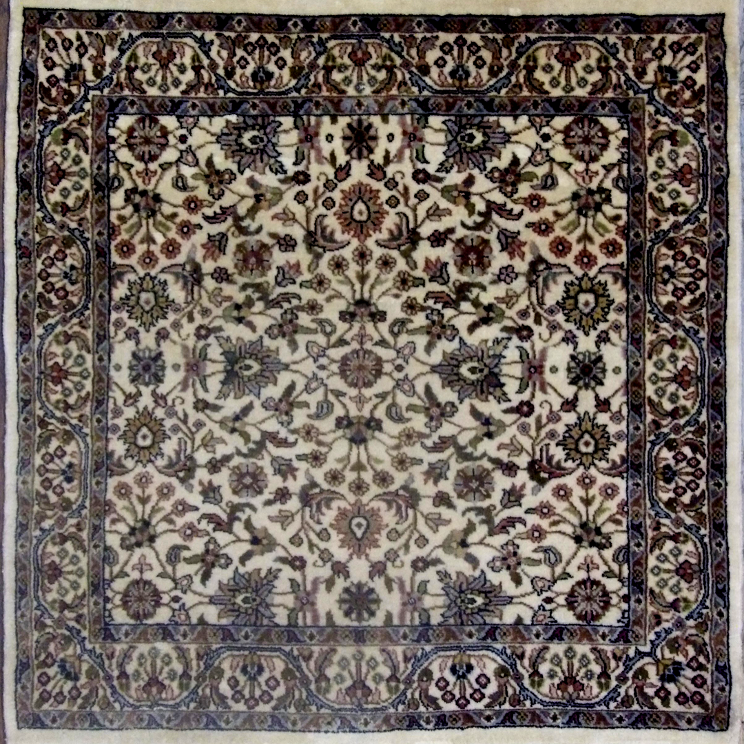 Fine Persian Kashan 4 x 4 Hand knotted Rug - w11214