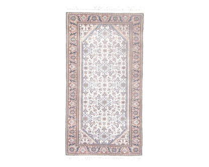 Fine Persian Kashan Hand knotted Wool Rug  2'4" x 4'5" - W11360