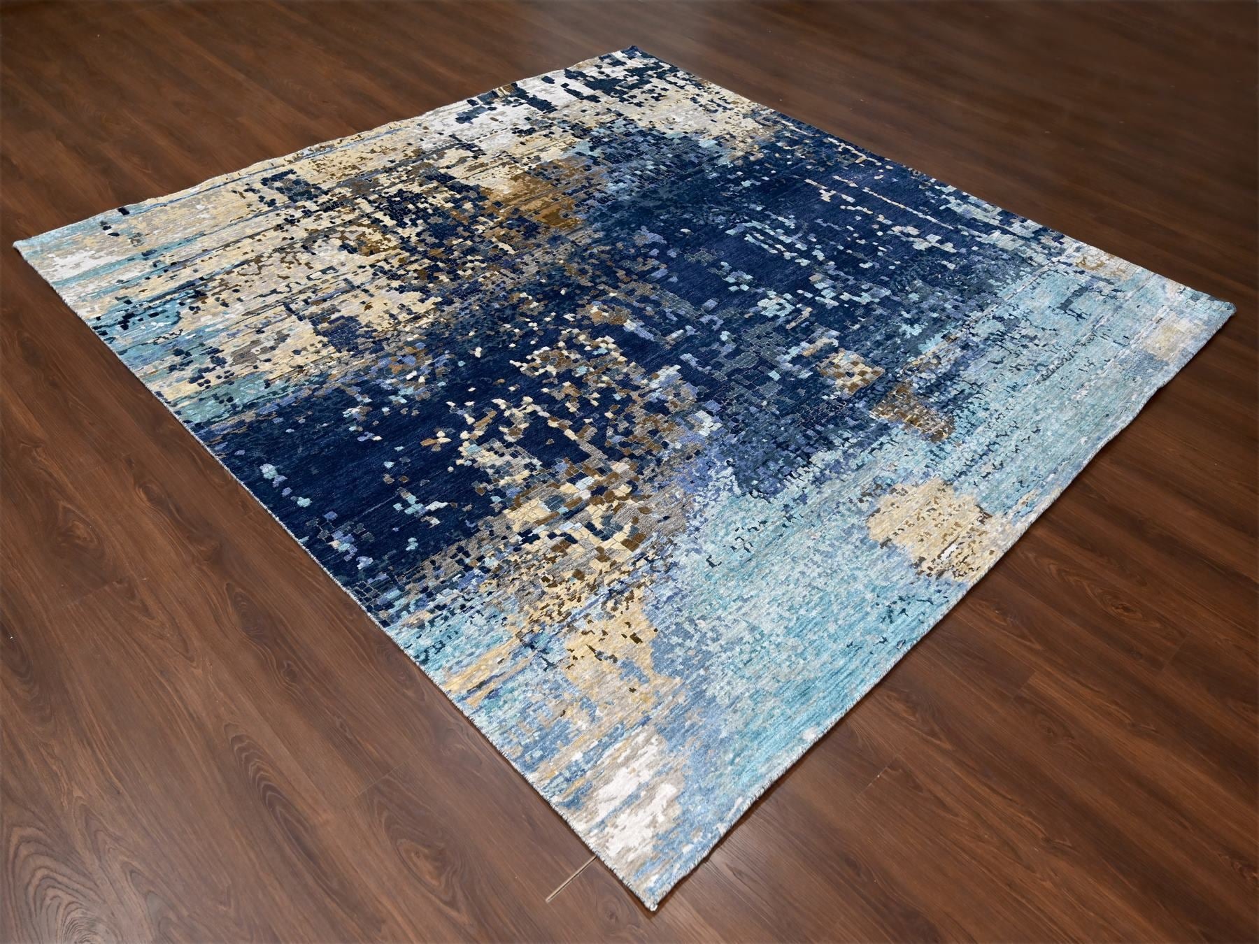 Modern / Contemporary hand-knotted wool/silk rug in Blue, 9'9" x 9'10", SKU O010005