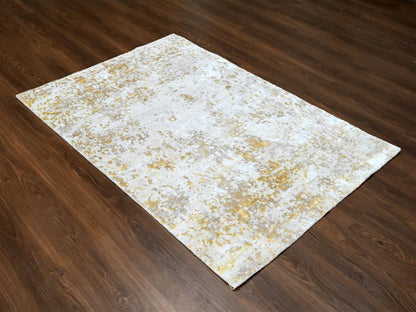 Modern / Contemporary hand-knotted wool/silk rug in Beige, 4'0" x 5'9", SKU O010055