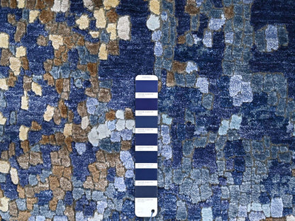 Blue 7'9" x 7'9" Modern and Contemporary Hand knotted Wool/Silk Rug - Sku: O010100