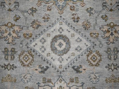 Heriz hand-knotted wool rug in Gray & Ivory, 6' x 9' — SKU O010184 (view 5)