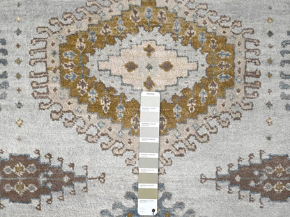 Tribal & Geometric hand-knotted wool rug in Gray & Ivory, 5'1" x 6'10" — SKU O010190 (view 4)