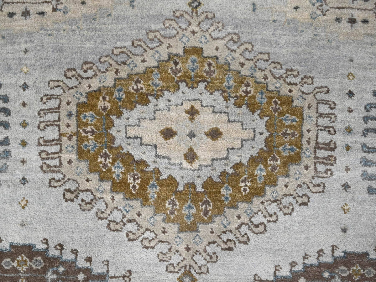 Tribal & Geometric hand-knotted wool rug in Gray & Ivory, 5'1" x 6'10" — SKU O010190 (view 5)