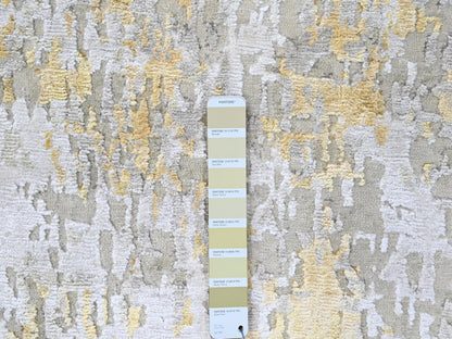 Beige 2'7" x 7'10" Modern and Contemporary Hand knotted Wool/Silk Rug - Sku: O010201